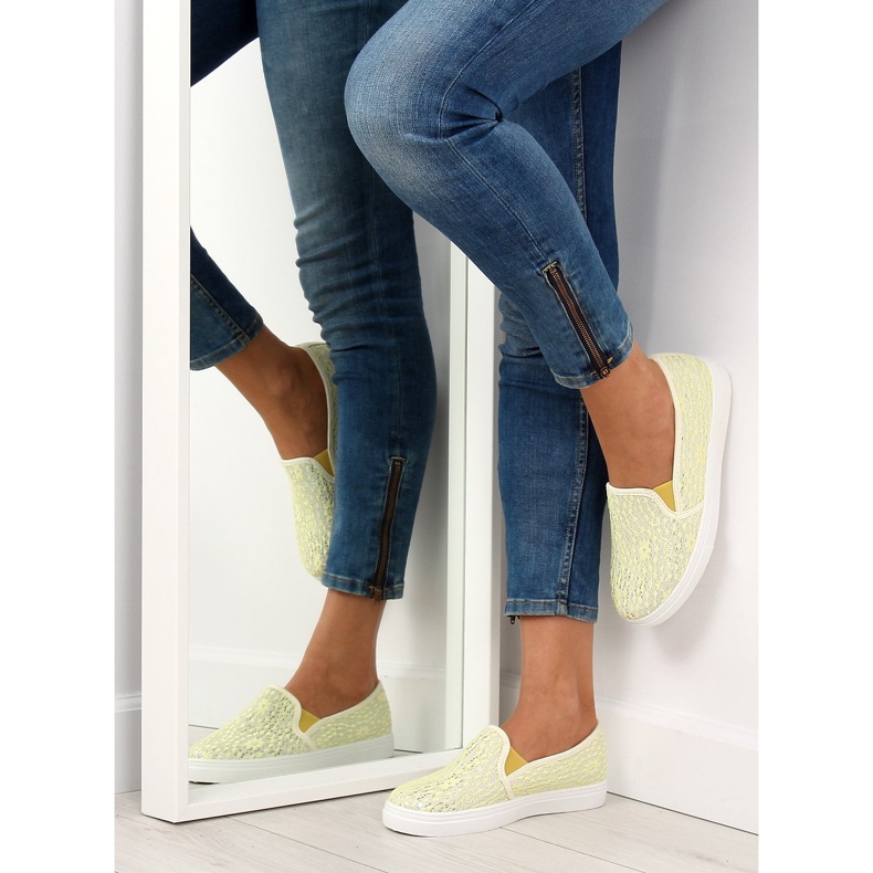 Slip-on in pizzo pastelli XIN07P Giallo 1