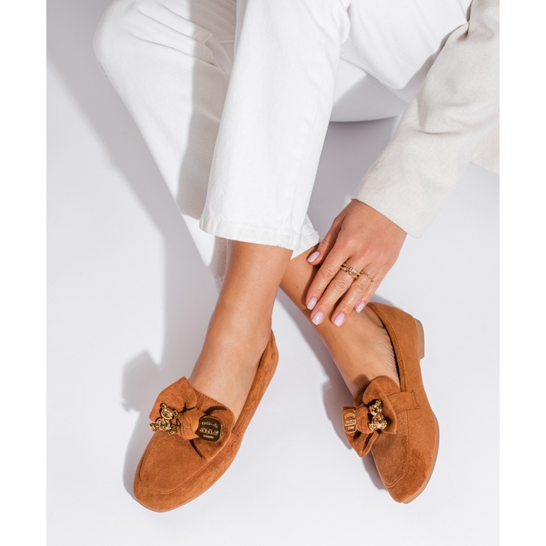 Mocassini da donna in camoscio marrone Shelovet 1