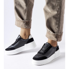 Sneakers nere su spessa piattaforma Seluci nero 1