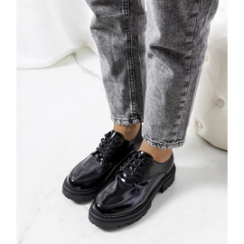 Scarpe nere su suola da trattore di Markus nero 1