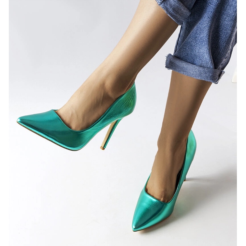Scarpe con tacco verde metallizzato di Delis 1