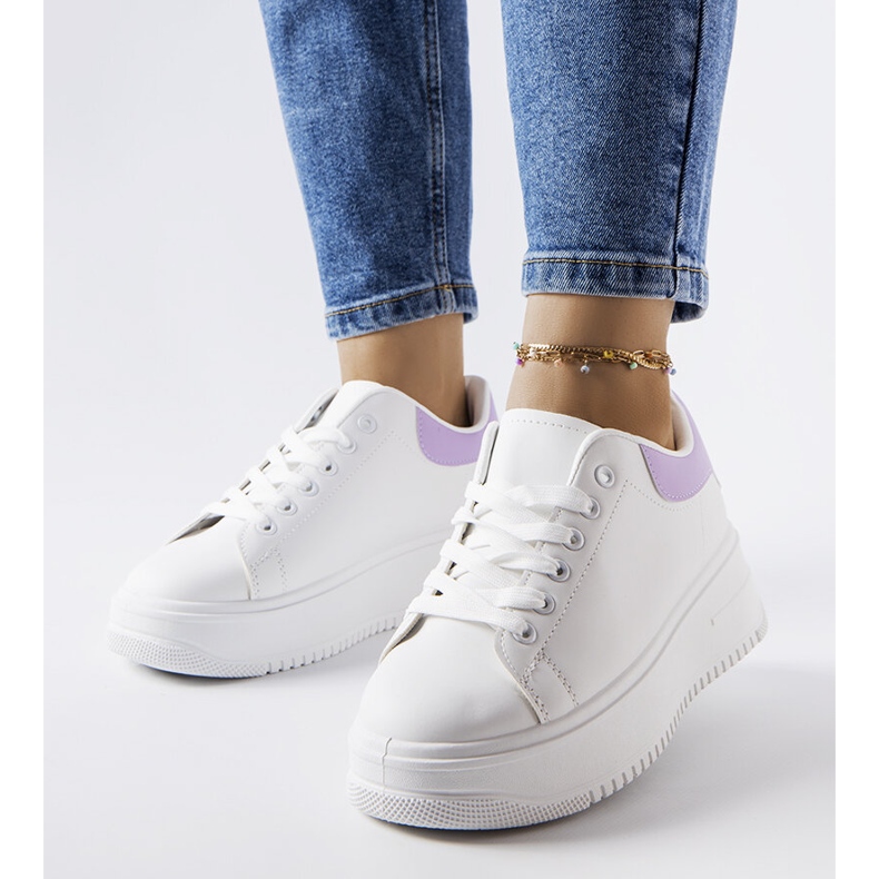 Sneakers con plateau bianche e viola di Holante bianca 1