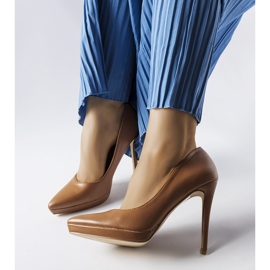 Kristin tacchi classici marroni marrone 1