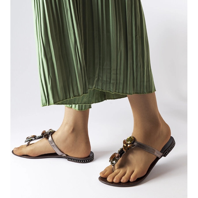 Zarattini infradito marrone elegante 1