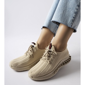 Scarpe slip on beige con laccio 1