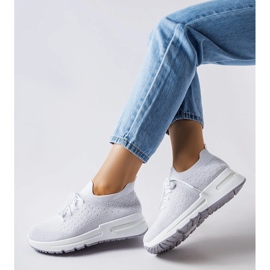 Inna Sneakers bianche decorate con un filo d'argento di Randolph bianca 1