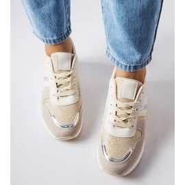Inna Sneakers con zeppa beige e argento di Titusville 1