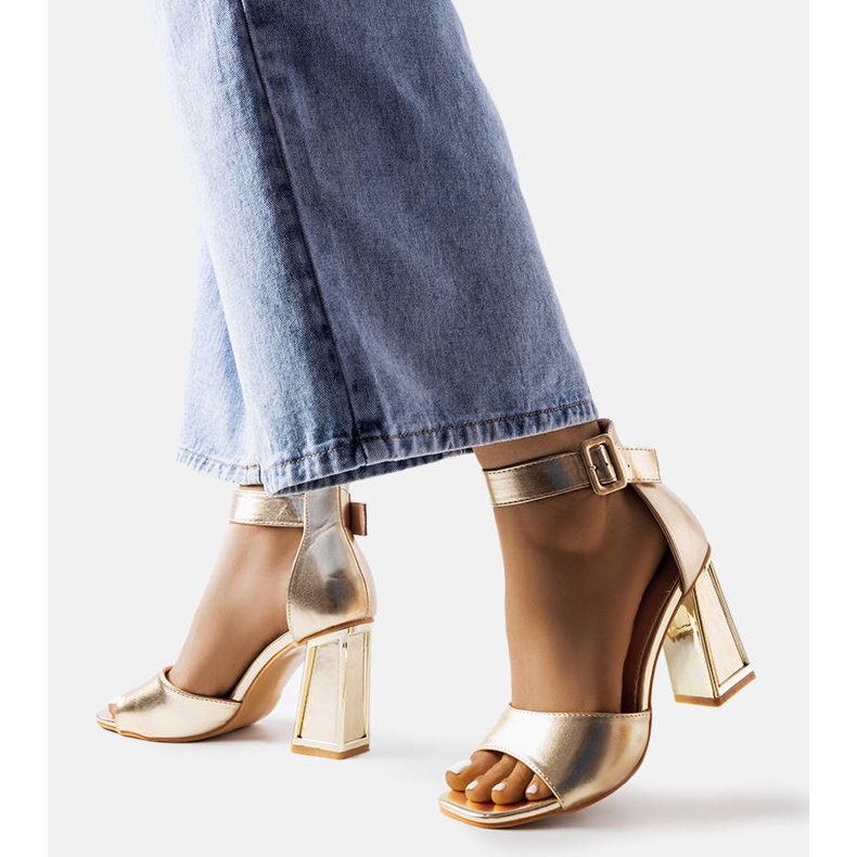 Sandali dorati Marlens d'oro 1