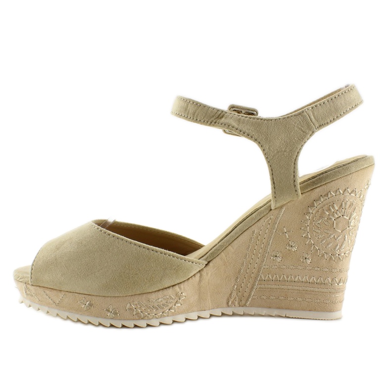 Sandali con zeppa con ricamo R93 Beige 1