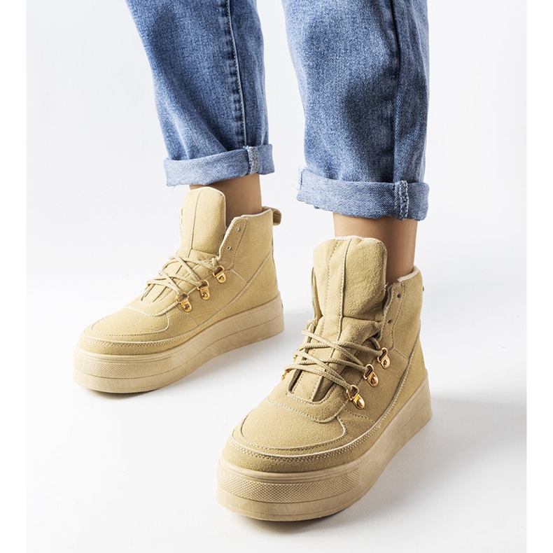 Stivali beige con plateau e lacci di Jolin 1