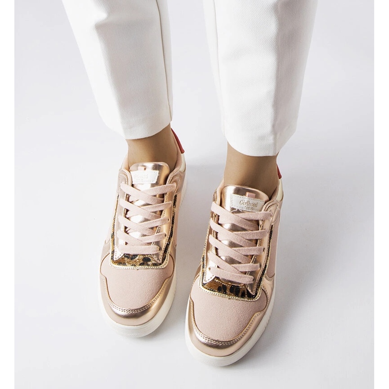 Sneakers cipria con inserto oro di Perrault rosa 1