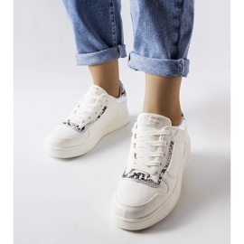 Sneaker Nelma in ecopelle bianca bianco 1
