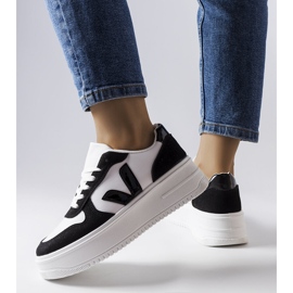 Sneakers con plateau in bianco e nero di Plouffe 1