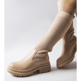 Stivali beige con tomaia elastica di Montere 1