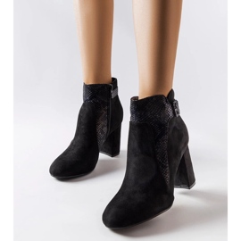 Stivali neri con inserto snake in eco suede Daamen nero 1