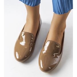 Scarpe in vernice marrone Lang 1