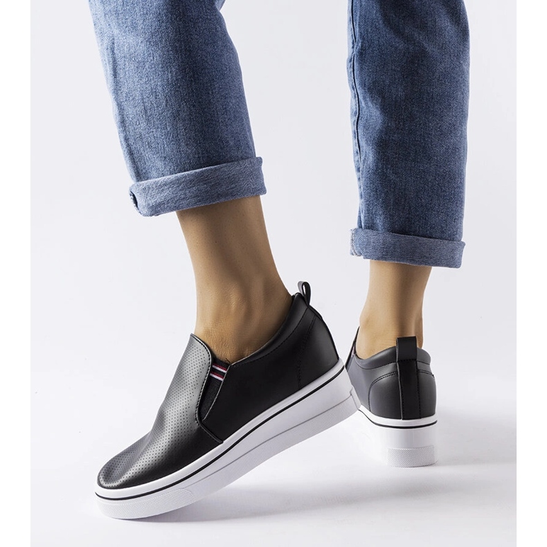 Inna Sneaker Dionisia con zeppa nera nero 1