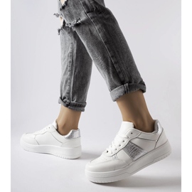 Sneakers sportive bianche e argento di Parma bianco 1