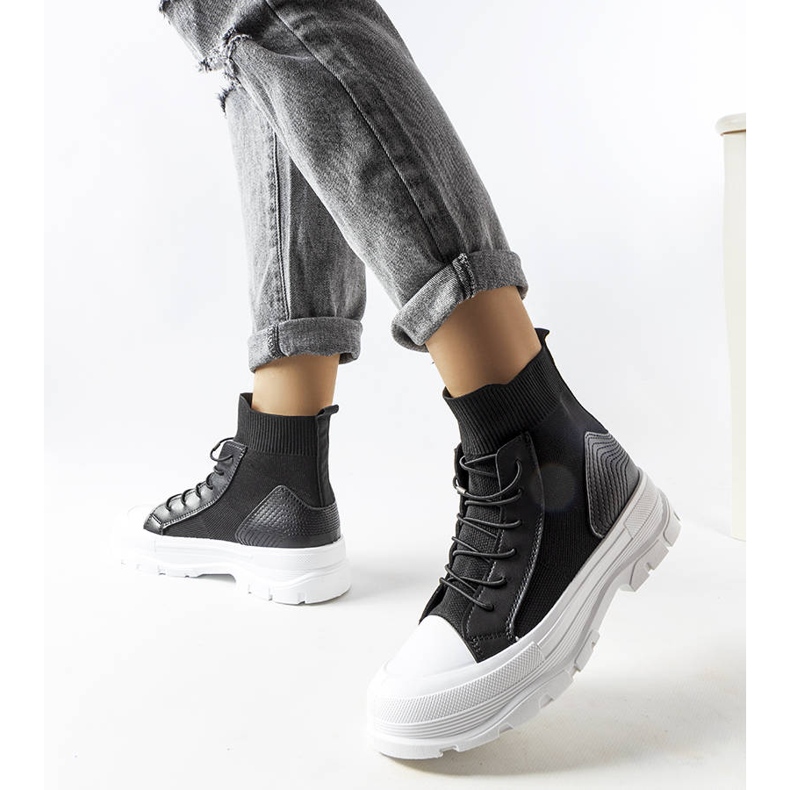 Sneaker alte di colore nero di Pru 1