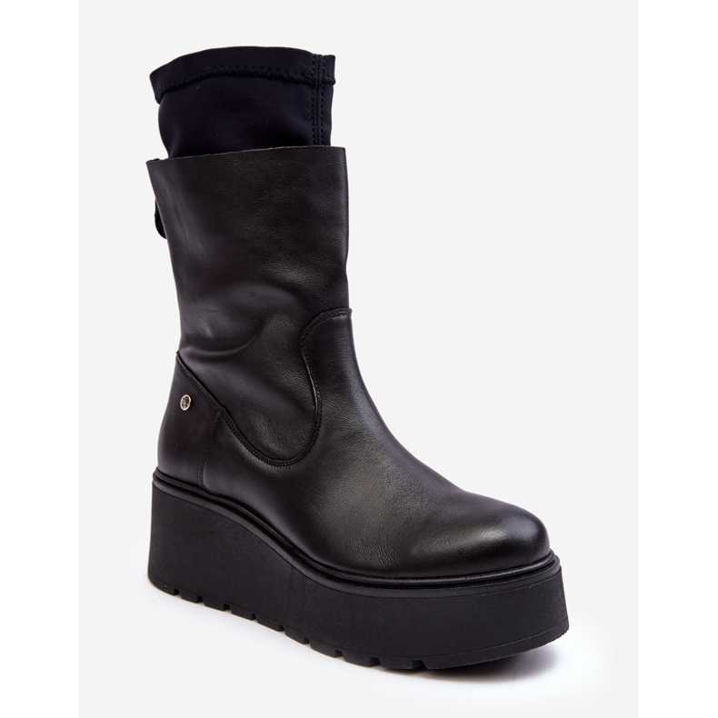 Stivaletti in pelle da donna su una piattaforma massiccia Maciejka 06246-01 Nero 2