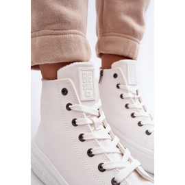 Scarpe da ginnastica isolate con cerniera da donna bianche Big Star MM274021 bianca 1
