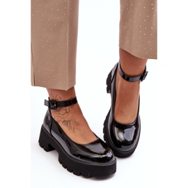 WS1 Scarpe da donna in vernice con tacco basso e fibbia, nere di Owena nero 1