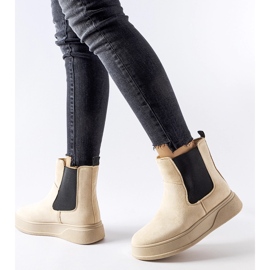 Stivaletti beige sulla piattaforma Benilde 1