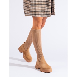 Stivali beige da donna con tomaia flessibile 1