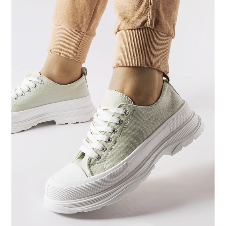 Sneakers verdi con suola sportiva Bettole verde 1