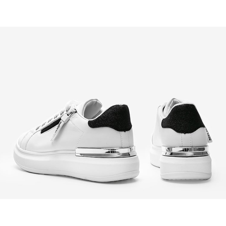 Sneakers bianche con zip decorativa Kiana bianca 1
