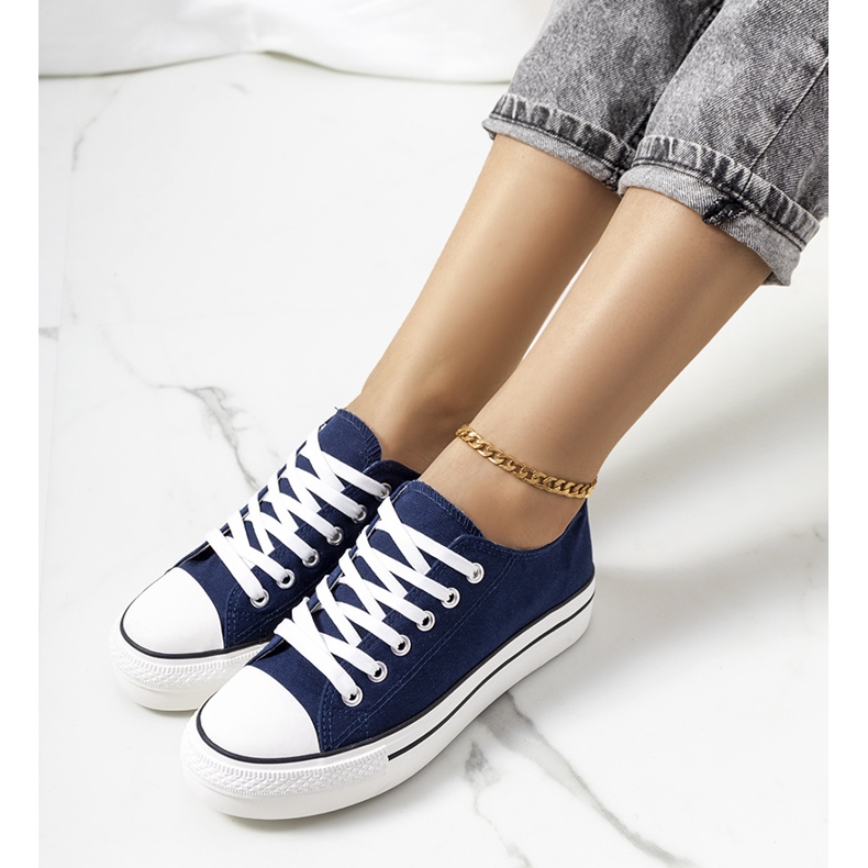 Sneakers blu navy sulla piattaforma Wessel 1