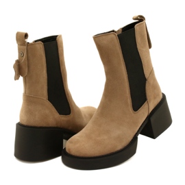 Filippo Stivaletti con tacco alto in pelle scamosciata beige 3