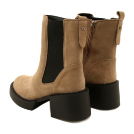 Filippo Stivaletti con tacco alto in pelle scamosciata beige 5