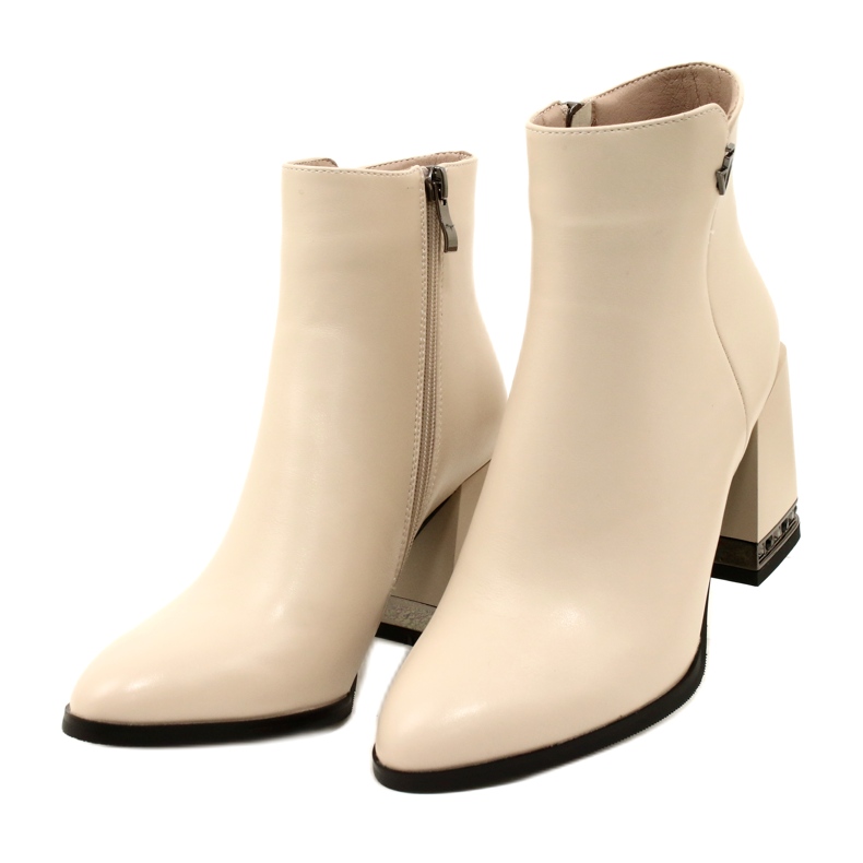 Stivaletti beige con decorazione sul tacco Filippo DBT4842/23 BE beige 2