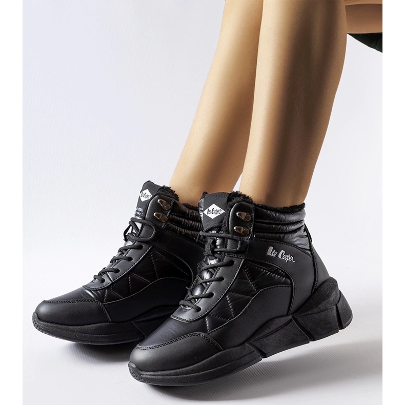 Stivali neri Lee Cooper LCJ-23-44-1984L nero 1