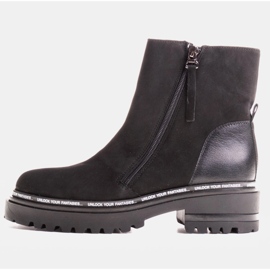 Marco Shoes Stivali da donna lisci con un fondo interessante e spesso nero 1