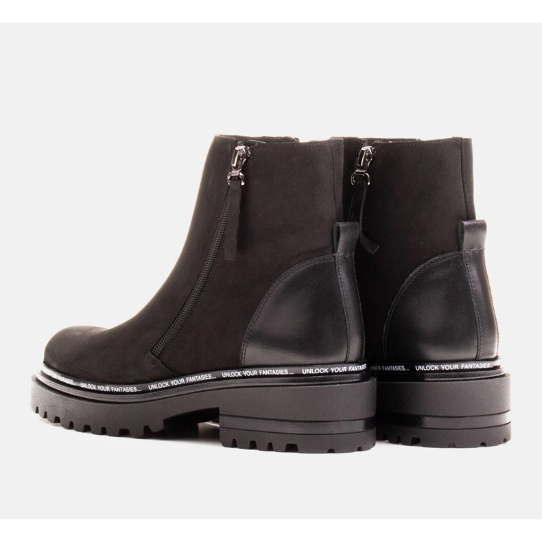 Marco Shoes Stivali da donna lisci con un fondo interessante e spesso nero 2