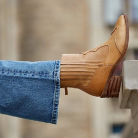 Marco Shoes Stivali da cowboy in pelle lucidata a mano con ampia tomaia in gomma giallo 1