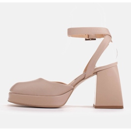 Marco Shoes Sandali su piattaforma rialzata beige 2