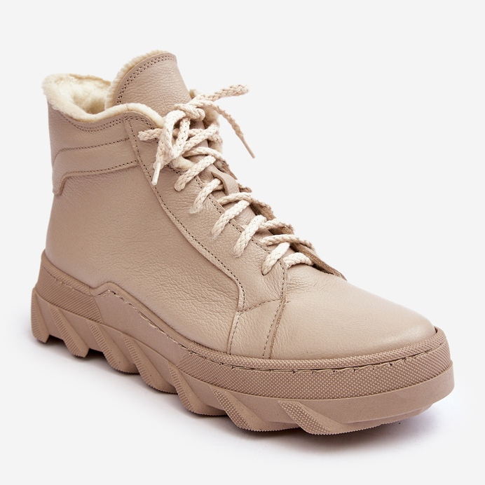 Stivali in pelle isolati da donna sulla piattaforma beige Lemar Jevette 1