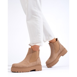 Stivaletti Shelovet Chelsea da donna in camoscio beige 1