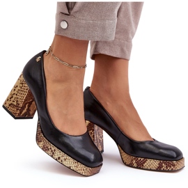 Pompe in pelle da donna Laura Messi 2599 Nero 4