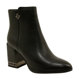 Stivali isolati neri da donna con filippo DBT4842/23 BK nero 5