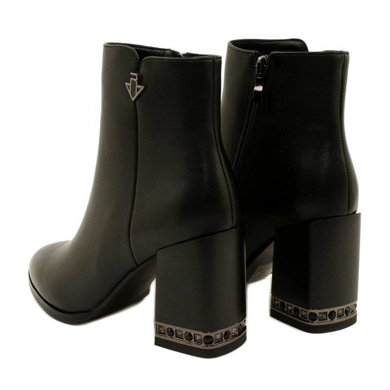 Stivali isolati neri da donna con filippo DBT4842/23 BK nero 8