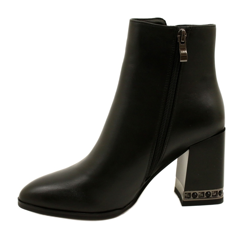 Stivali isolati neri da donna con filippo DBT4842/23 BK nero 6