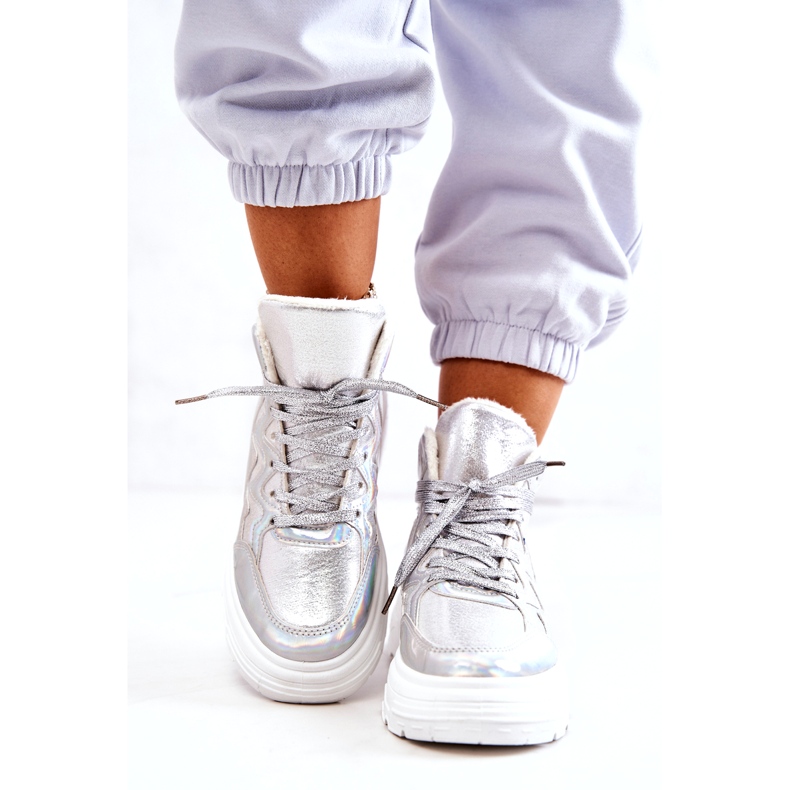 Scarpe sportive isolate da donna in argento 6