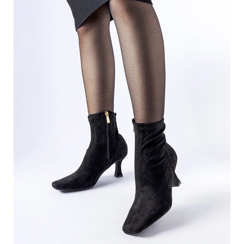 Stivaletti neri Lucerne con tacco basso nero 1