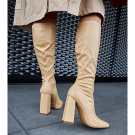Stivali beige con tacco alto di Abelino 1