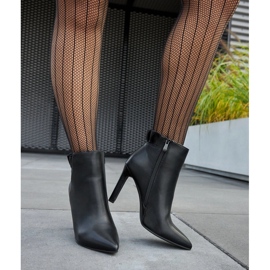 Stivaletti neri con volant su stiletto Roger nero 1