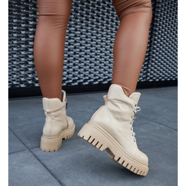 Stivali isolanti in pelle beige di Karino 1